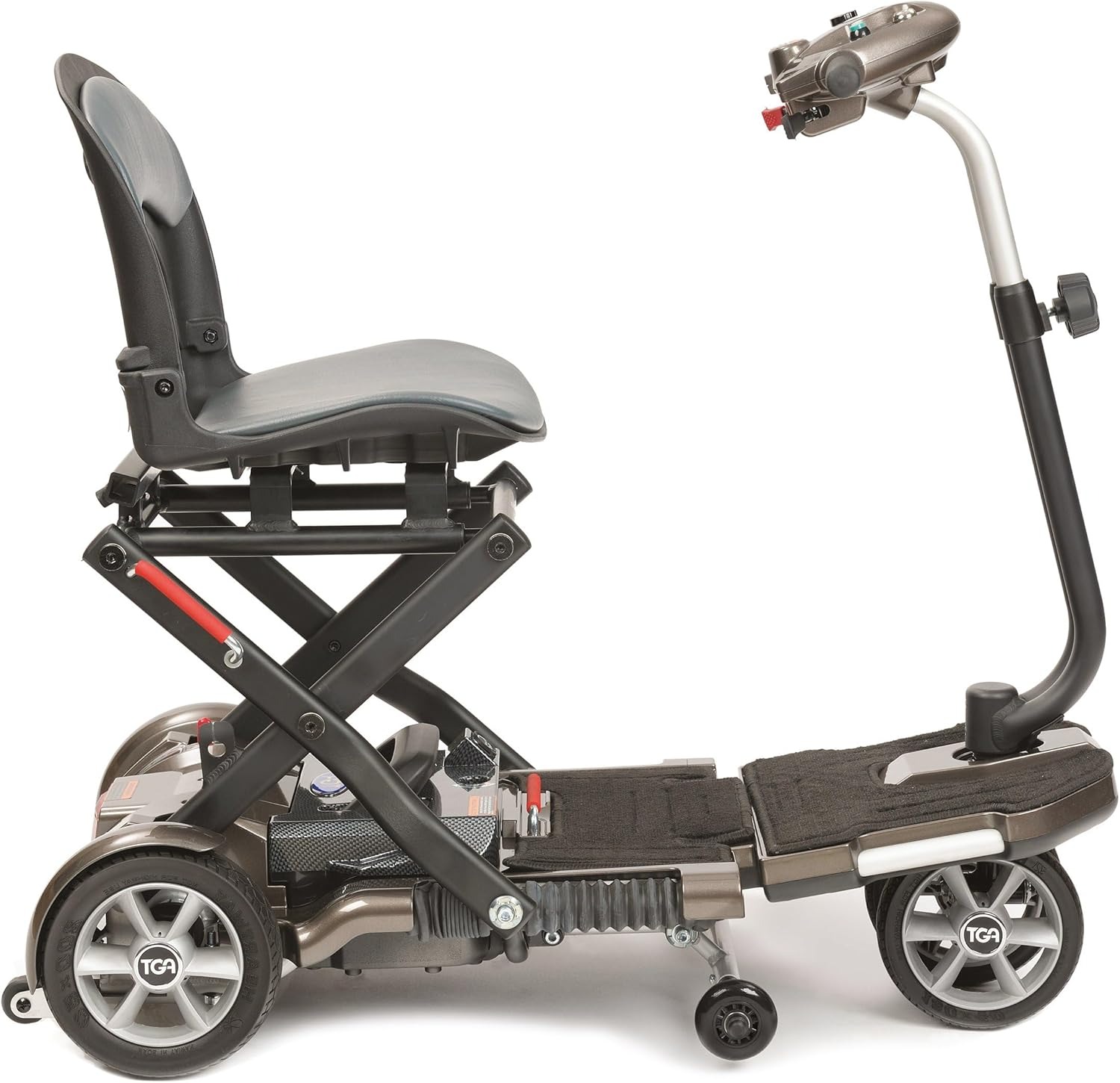 Compact electric mobility scooter design